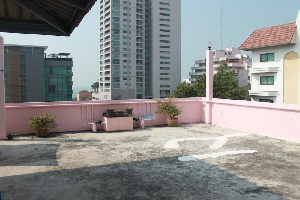 Soi 5 Apartment Pattaya Exterior foto